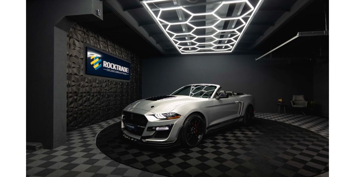 Ford Mustang 81.945 km 26.990 &euro; Leipzig 04178