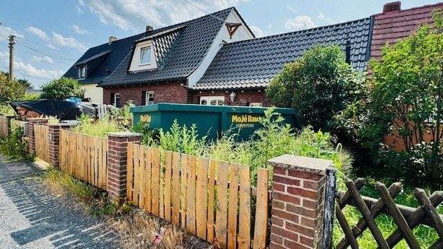 Doppelhaushälfte Eilenburg - 4 Zimmer, 172 m&sup2;, 200.000&euro; | Angebot:25777055