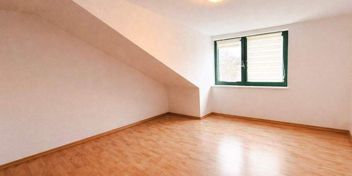 Etagenwohnung Leipzig Gohlis-Süd - 3 Zimmer, 48 m&sup2;, 576&euro; | Angebot:25356542