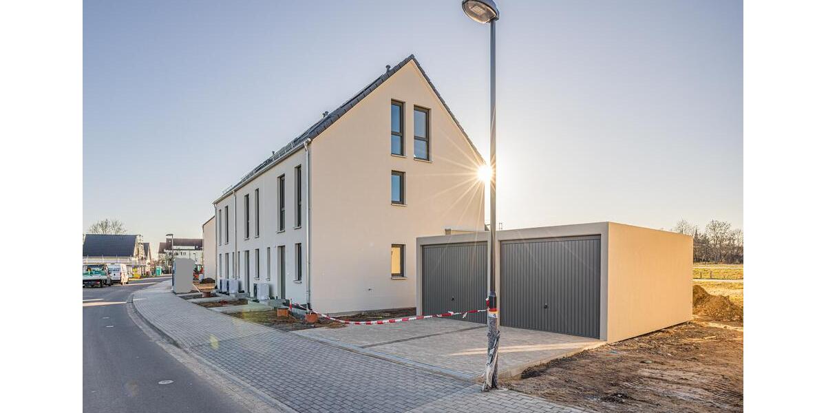 Reihenhaus Taucha - 5 Zimmer, 132 m&sup2;, 1.700&euro; | Angebot:25381914