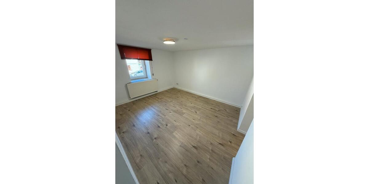 Einfamilienhaus Taucha - 8 Zimmer, 200 m&sup2;, 1.800&euro; | Angebot:26610330