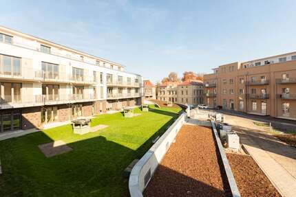 Wohnung zum Mieten in Schkeuditz 1.310,01 € 100.77 m² 4 zimmer