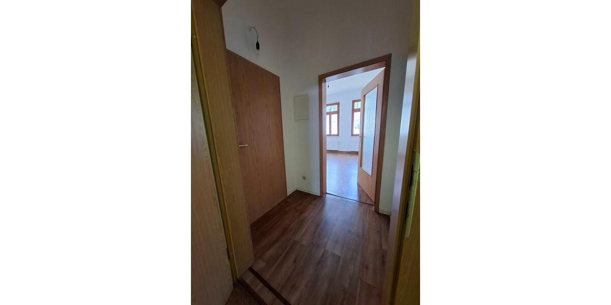 Etagenwohnung Wurzen - 1 Zimmer, 26 m&sup2;, 200&euro; | Angebot:26351409