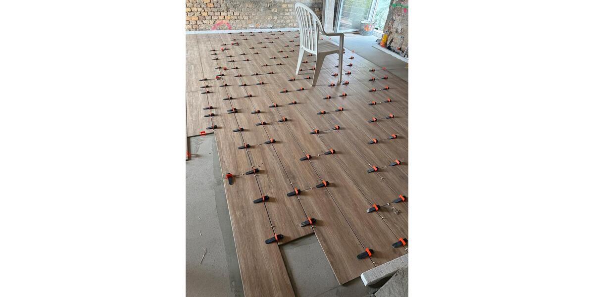 Erdgeschoßwohnung Landsberg - 6 Zimmer, 200 m&sup2;, 1.800&euro; | Angebot:25273003