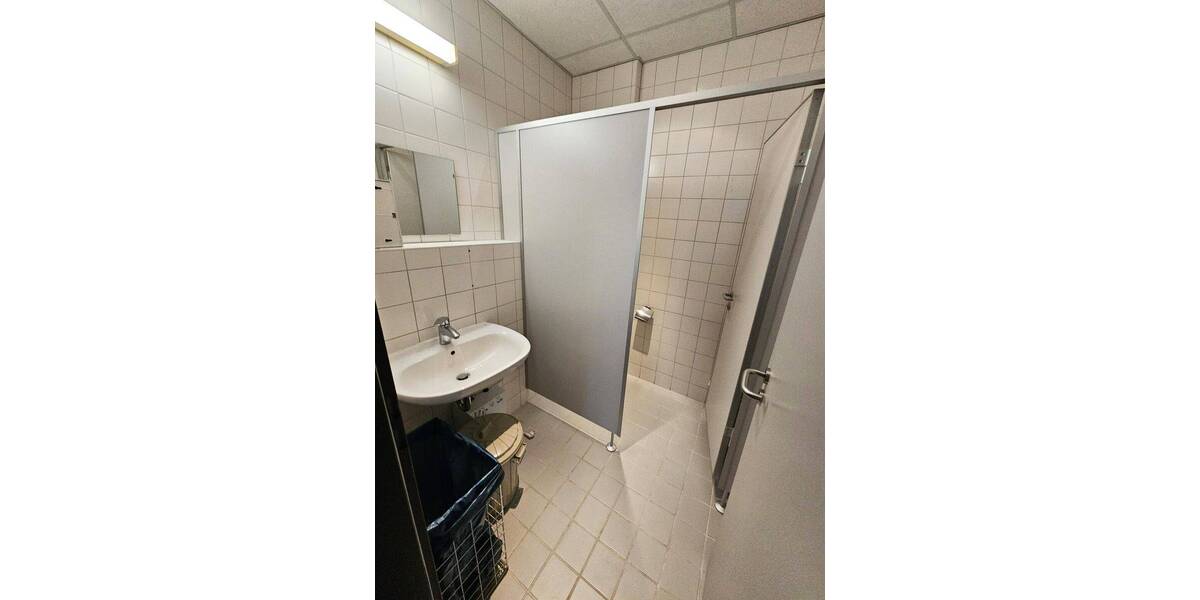 Gewerbeobjekt Leipzig Seehausen - 1 Zimmer, 618 m&sup2;, 5.427&euro; | Angebot:26292099