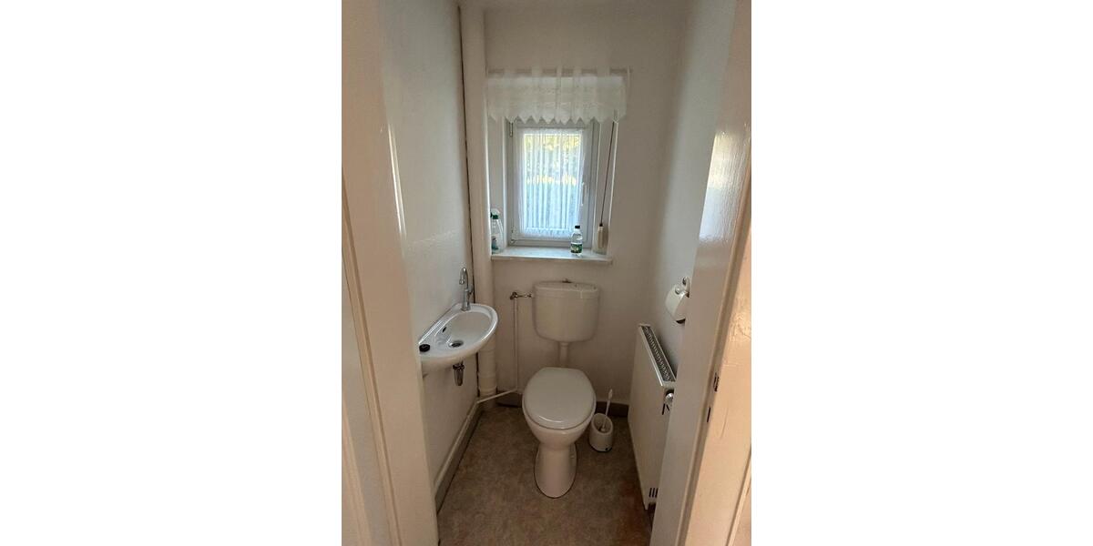 Doppelhaushälfte Borna - 2 Zimmer, 123 m&sup2;, 152.000&euro; | Angebot:27266536