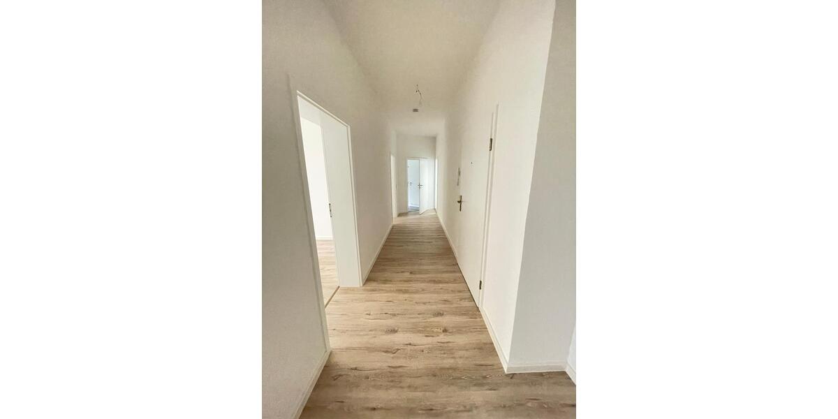 Etagenwohnung Leipzig Südwest - 3 Zimmer, 82 m&sup2;, 672&euro; | Angebot:25486993
