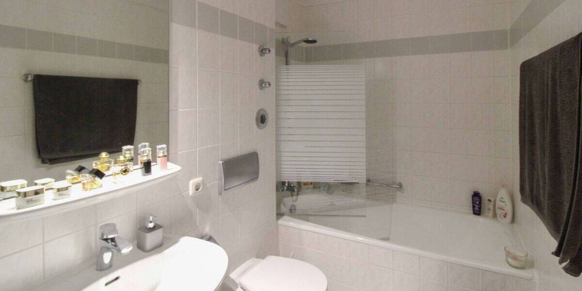 Etagenwohnung Leipzig Holzhausen - 3 Zimmer, 71 m&sup2;, 165.000&euro; | Angebot:26258315
