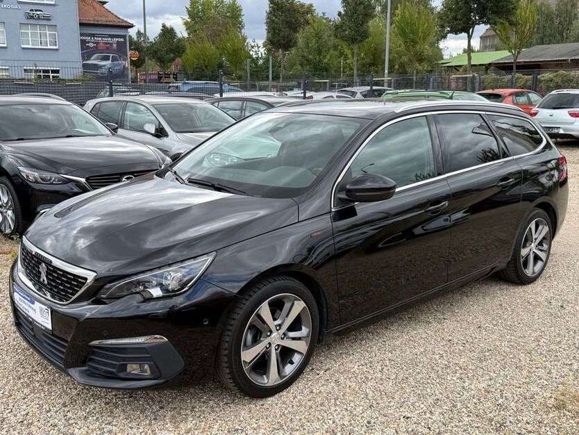 Peugeot 308 83.215 km 12.498 € Leipzig 04179