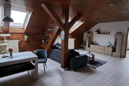 schöne 4-Raumwohnung in Hohenmölsen zu vermieten 4 zimmer