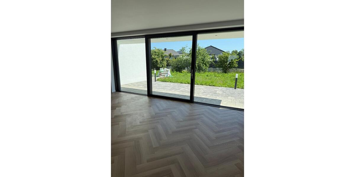 Doppelhaushälfte Rötha - 5 Zimmer, 165 m&sup2;, 2.090&euro; | Angebot:25935608