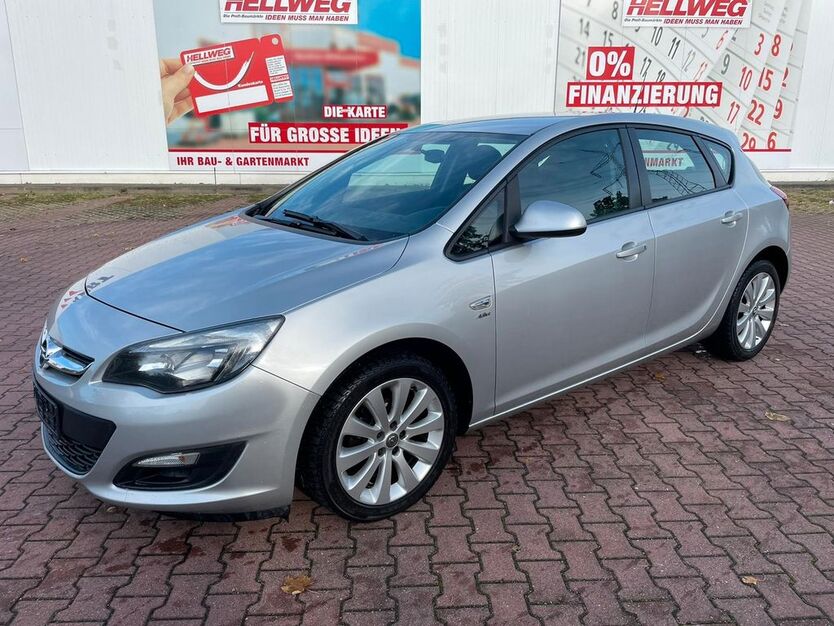 Opel Astra 181.000 km 5.000 € Halle/S. 06132