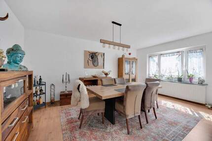 Individuelles Einfamilienhaus mit Atelier, Dachterrasse & modernem Energiekonzept 6 zimmer