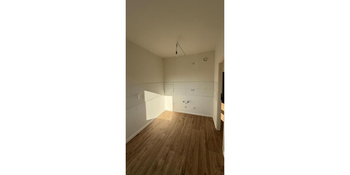 Etagenwohnung Leipzig Lausen-Grünau - 2 Zimmer, 54 m&sup2;, 435&euro; | Angebot:25772490