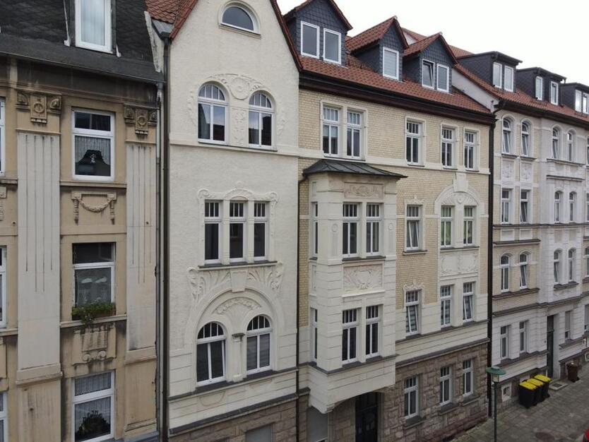 Schöne helle zwei Raumwohnung mit Balkon zimmer