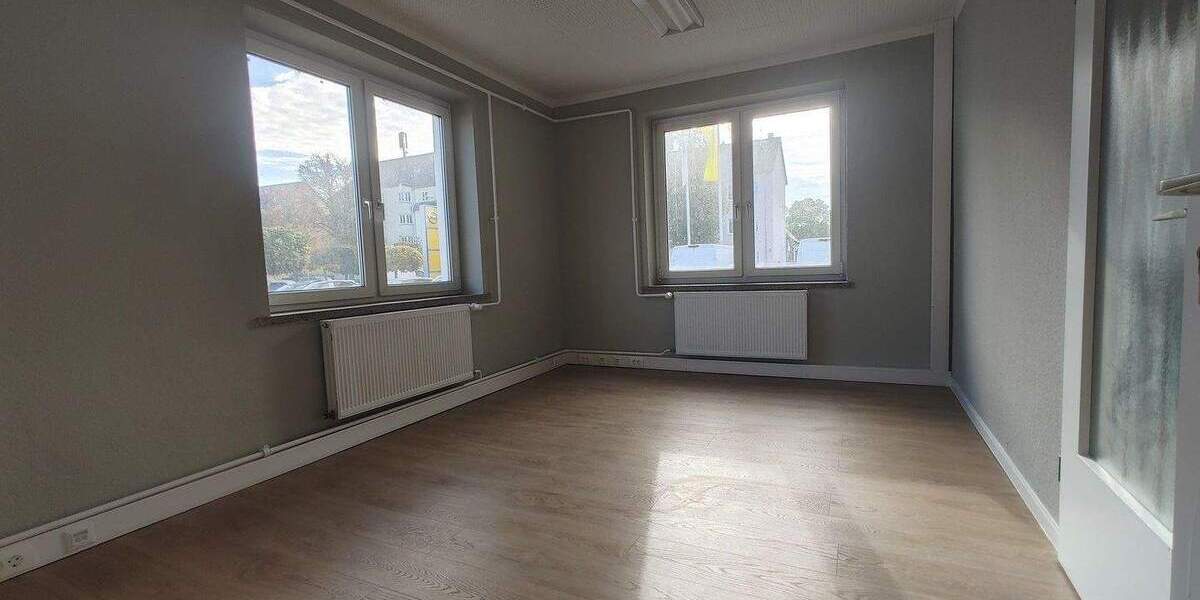 Gewerbeobjekt Borsdorf Panitzsch - 3 Zimmer, 665&euro; | Angebot:25709011
