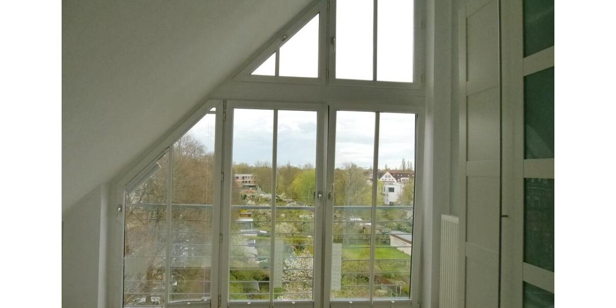 Dachgeschoßwohnung Leipzig Altwest - 2 Zimmer, 51 m&sup2;, 240.000&euro; | Angebot:26024111