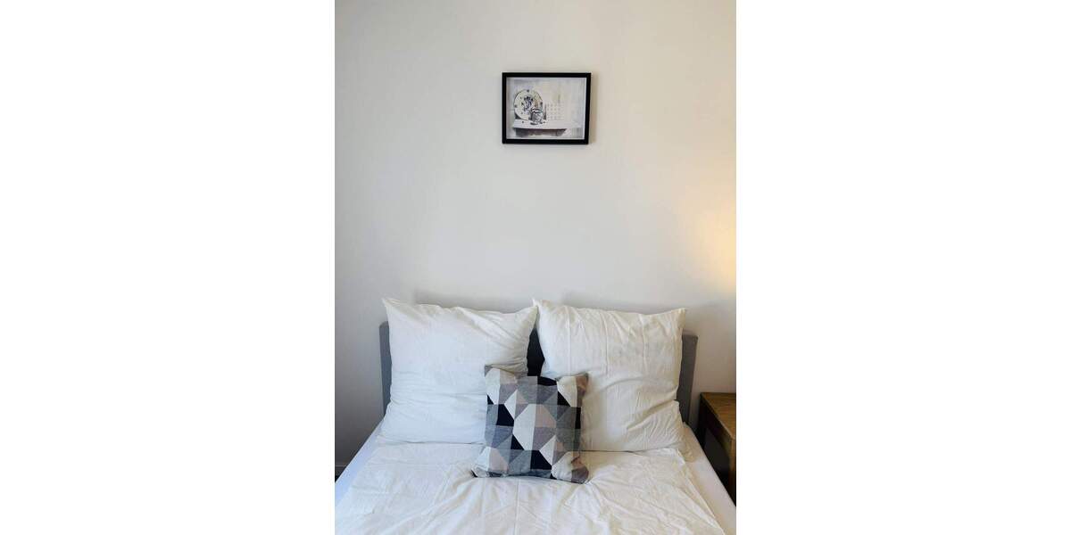 Etagenwohnung Leipzig Holzhausen - 2 Zimmer, 67 m&sup2;, 1.000&euro; | Angebot:25524192