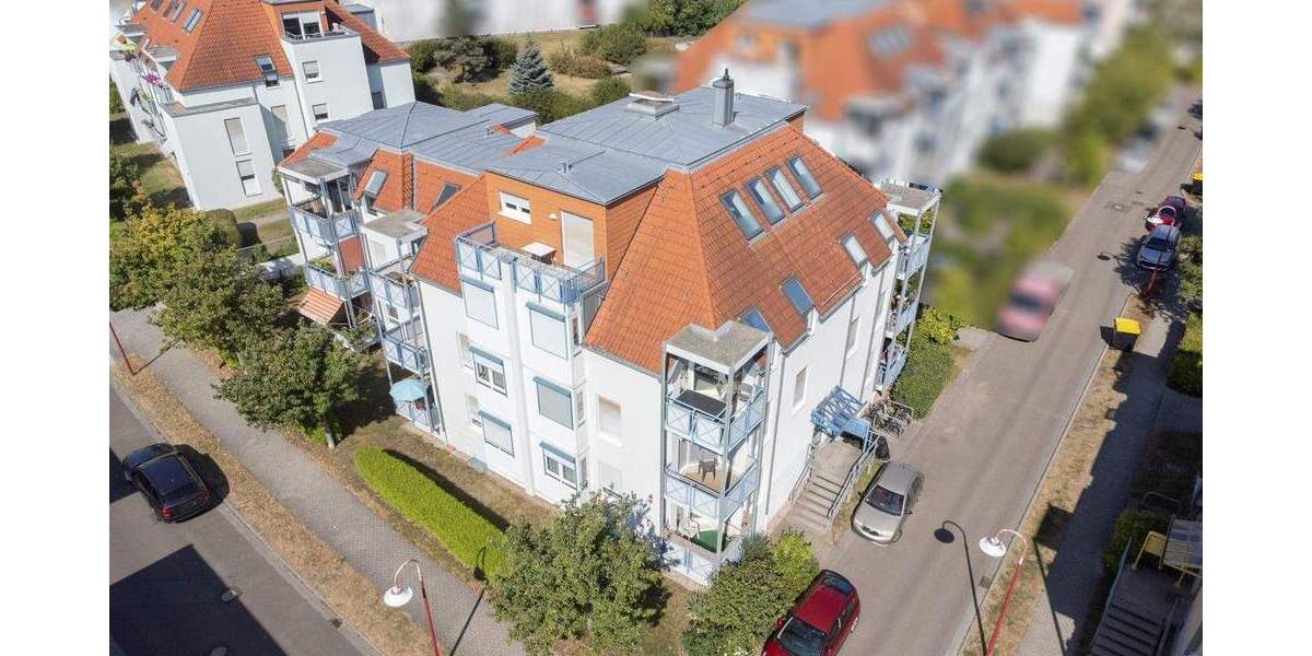 EINZIEHEN UND WOHLFÜHLEN Bezugsfreie 2-Raum-Wohnung mit Balkon & TG-Stellplatz 2 zimmer