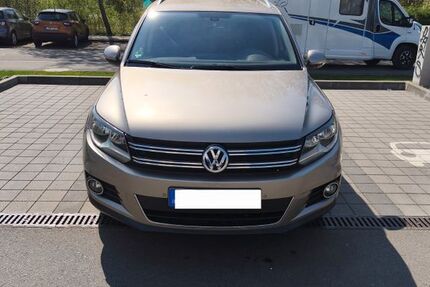 VW Tiguan 198.000 km 11.999 &euro; Böhlen 04564