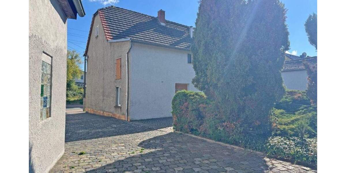 Einfamilienhaus Brandis - 5 Zimmer, 120 m&sup2;, 210.000&euro; | Angebot:25709029