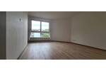 TOP-SINGLEWohnung mit EBK + STELLPLATZ + ERSTBEZUG