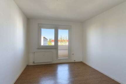 Wohnung Bad Lausick - 2 Zimmer, 49 m&sup2;, 270&euro; | Angebot:26335192