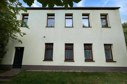 Haus Zwenkau - 3 Zimmer, 101 m&sup2;, 400.000&euro; | Angebot:26557995