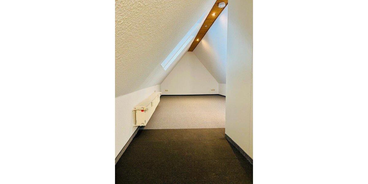 Maisonettenwohnung Zwenkau - 3 Zimmer, 75 m&sup2;, 475&euro; | Angebot:26297233