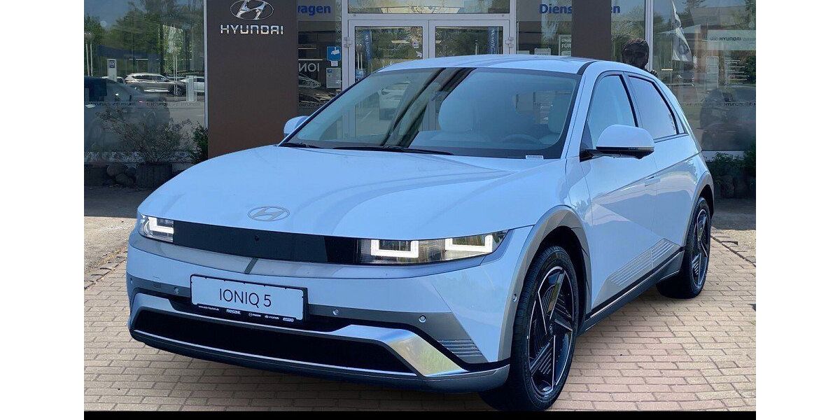 Hyundai IONIQ 5 3.168 km 54.999 &euro; Leipzig 04178