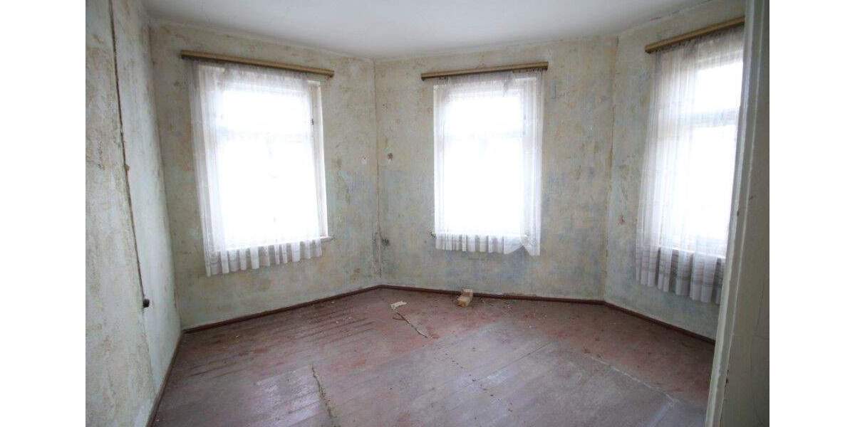 Mehrfamilienhaus, Wohnhaus Zwenkau - 7 Zimmer, 149.001&euro; | Angebot:25695866