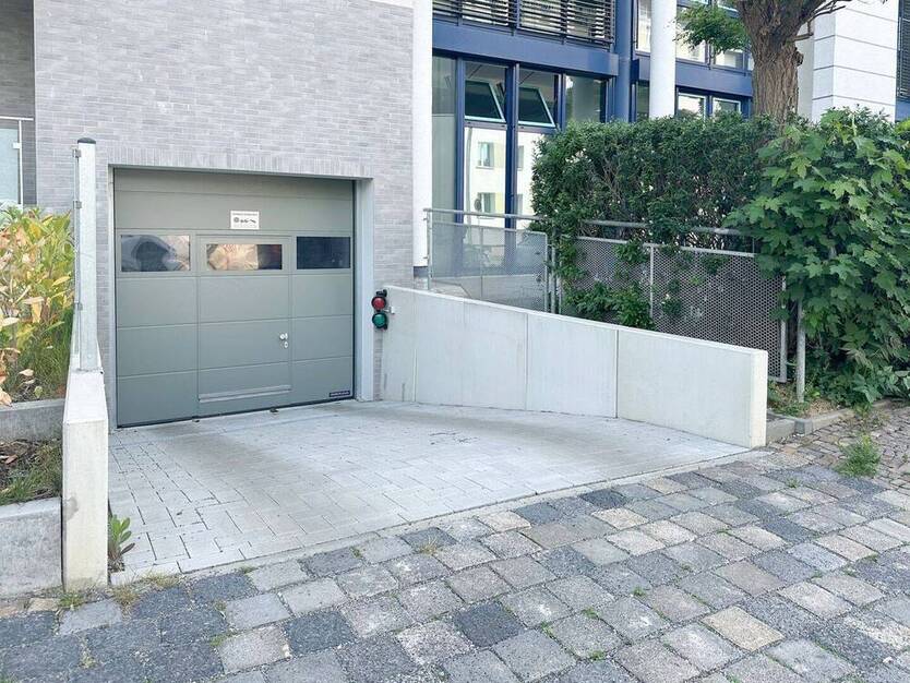 Großzügige Terrasse mit zusätzlichem Garten l Neubau l Provisionsfrei für den Käufer