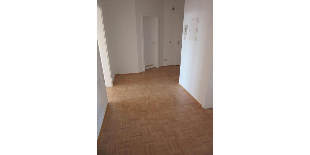 Dachgeschoßwohnung Leipzig Ost - 3 Zimmer, 96 m&sup2;, 950&euro; | Angebot:26588859