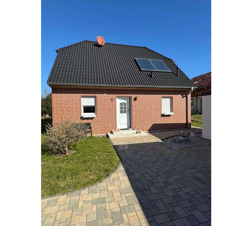 Haus zum Kaufen in Pegau 435.000 € 110 m²