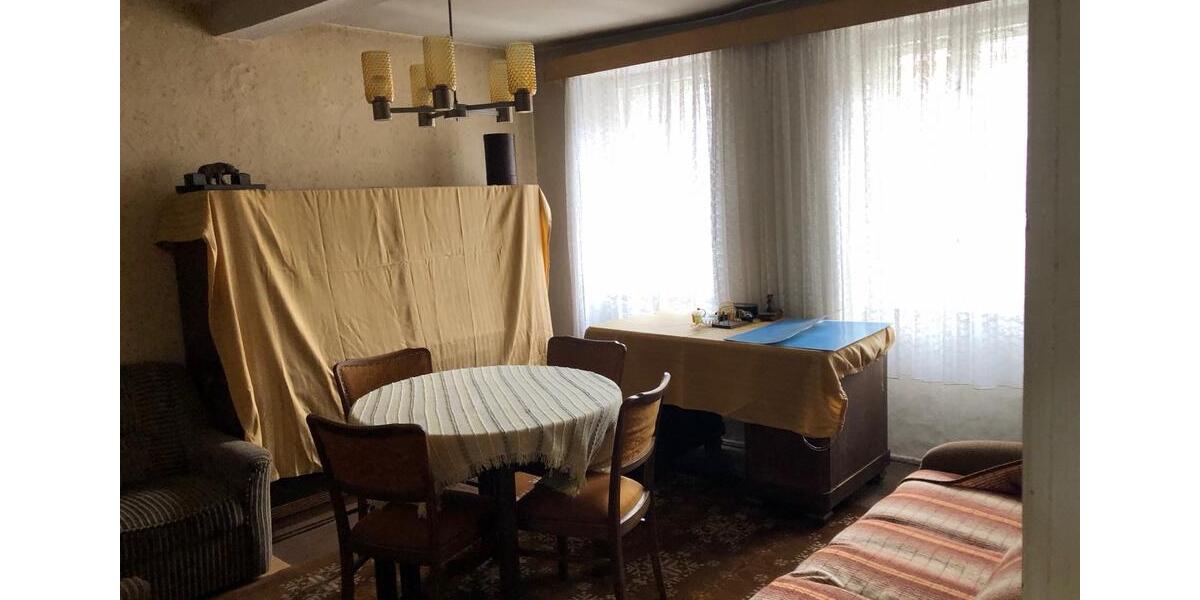 Reihenhaus Leipzig Nord - 10 Zimmer, 180 m&sup2;, 40.000&euro; | Angebot:26056546