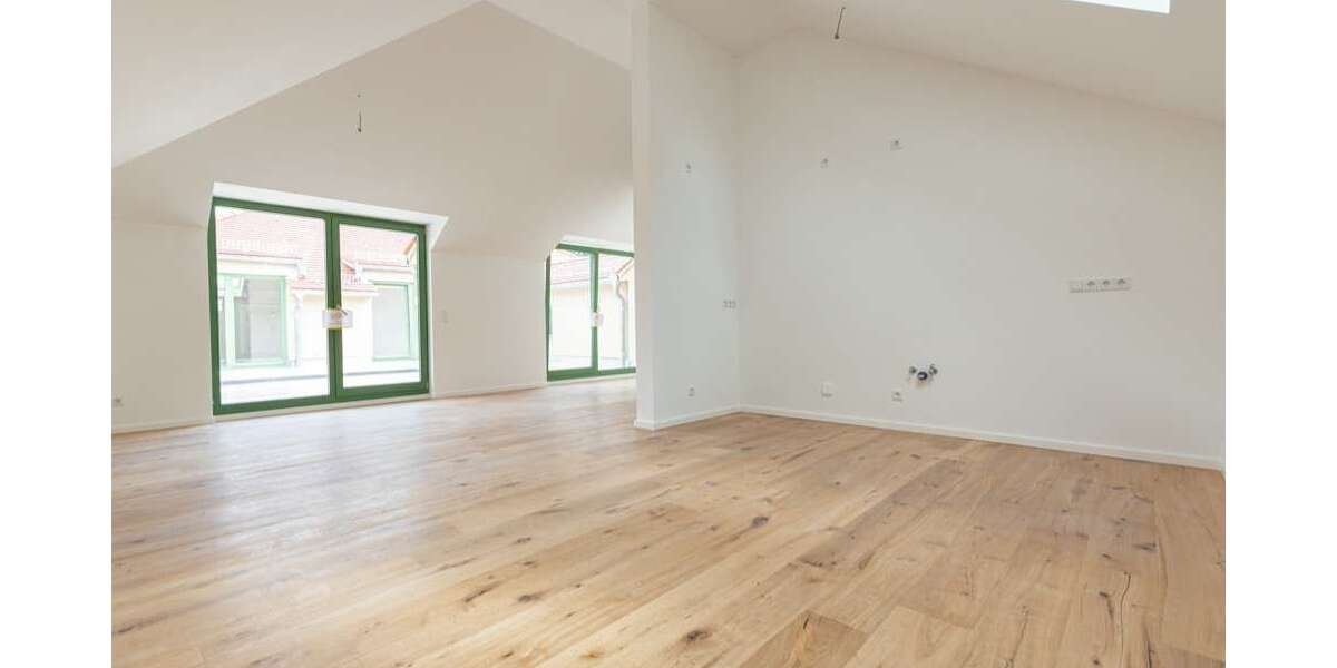 Etagenwohnung Schkeuditz - 3 Zimmer, 110 m&sup2;, 1.319&euro; | Angebot:25395031