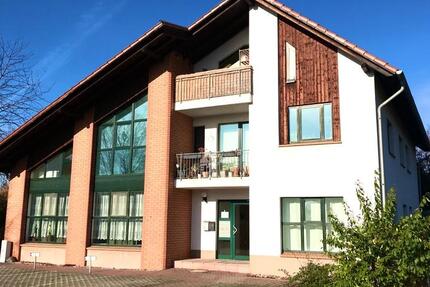 Helle schöne 3-Raum-Wohnung mit großem Bad und auf Wunsch 100m² Garten – frisch renoviert in Bennewitz zimmer