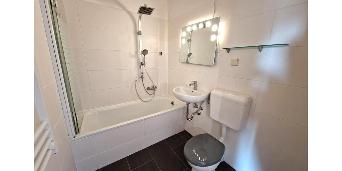 Etagenwohnung Leipzig West - 3 Zimmer, 91 m&sup2;, 544&euro; | Angebot:25305127