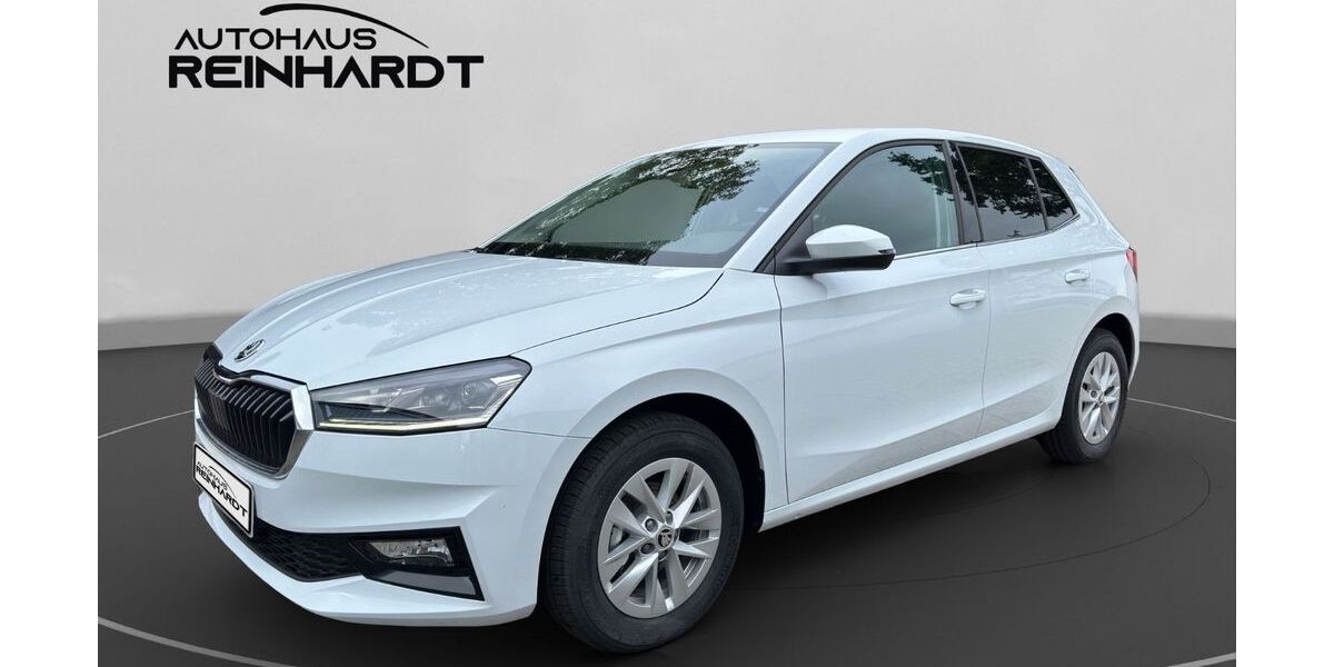 Skoda Fabia 3.000 km 18.800 &euro; Leuna OT Wölkau 06237