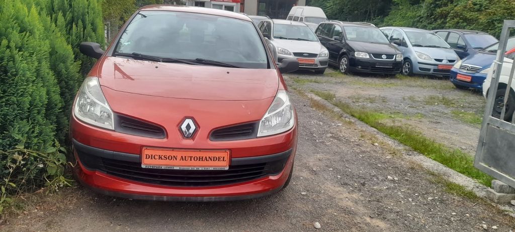 Renault Clio 186.000 km 1.990 &euro; Leipzig 04158