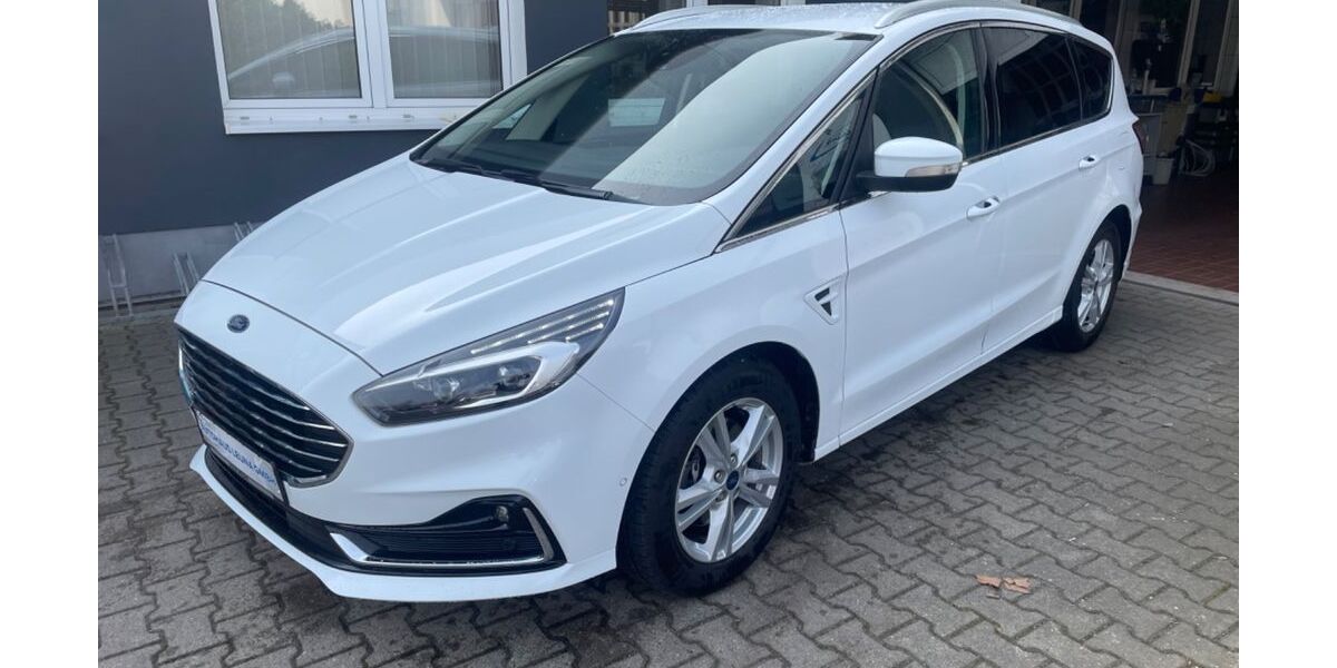 Ford S-Max 57.998 km 27.399 &euro; Leuna 06237