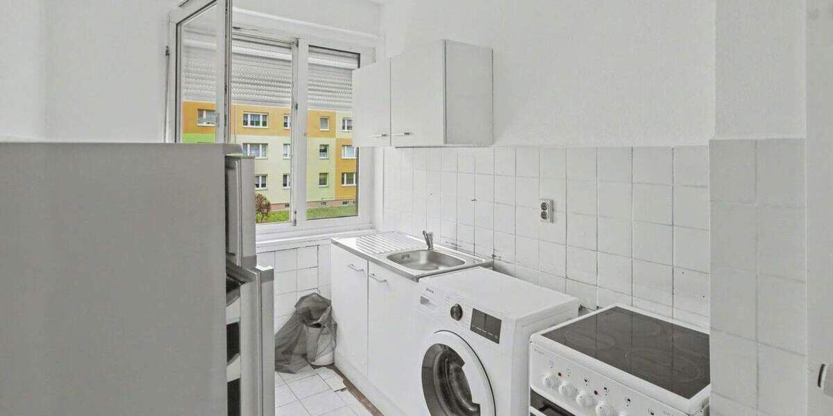 Etagenwohnung Zwenkau - 2 Zimmer, 48 m&sup2;, 69.000&euro; | Angebot:25654445