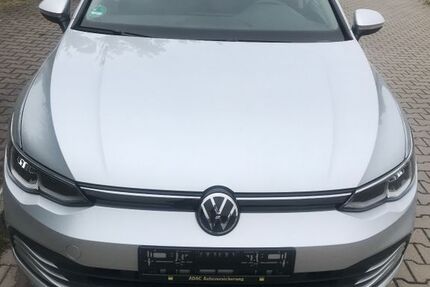 VW Golf 27.801 km 24.999 € Landsberg OT Spickendorf 06188