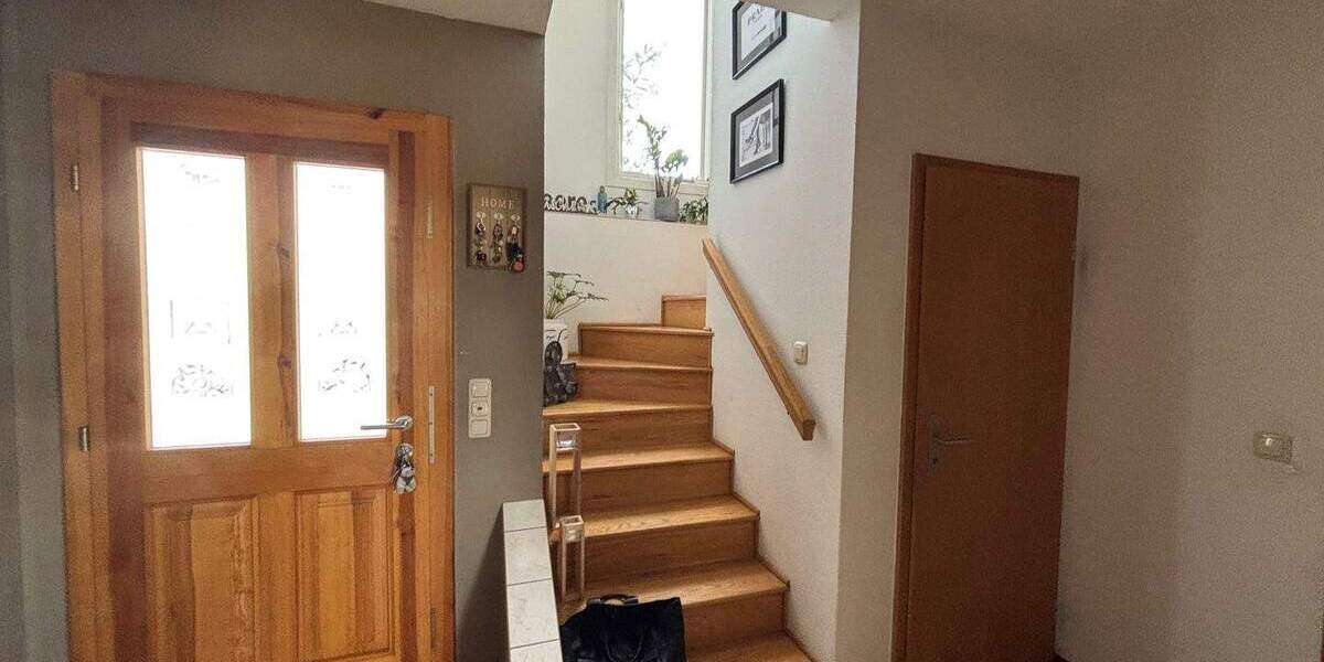 Ein Platz zum Ankommen - großzügige Doppelhaushälfte mit Traumgarten 5 zimmer