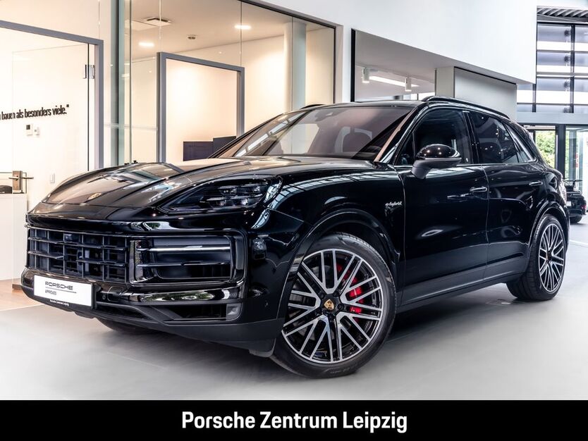 Porsche Cayenne 41.963 km 101.800 € Leipzig 04356