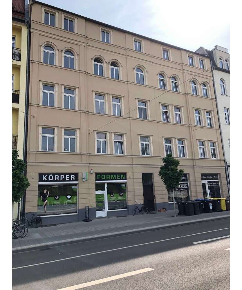 Wohnung zum Mieten in Halle 1.165 € 132 m²