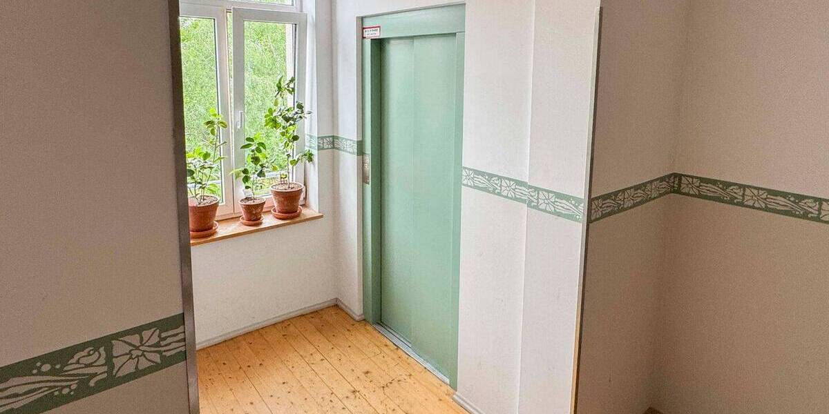 Etagenwohnung Leipzig Kleinzschocher - 2 Zimmer, 66 m&sup2;, 220.000&euro; | Angebot:26699575