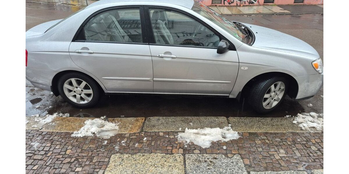 Kia Cerato 35.630 km 2.999 &euro; Leipzig 04277