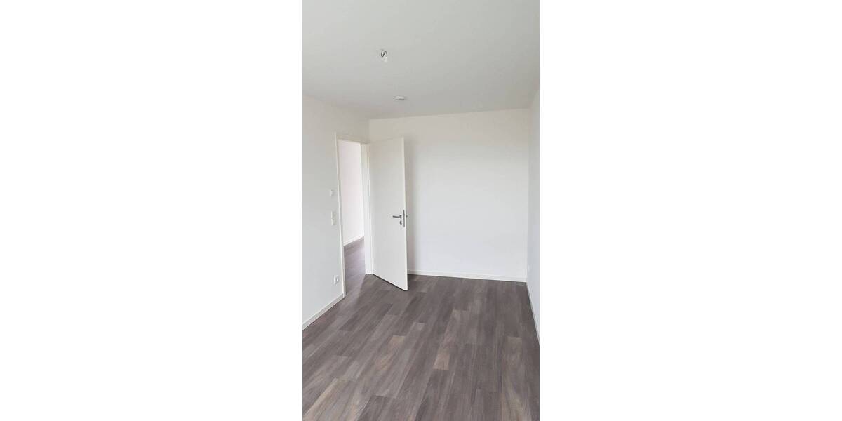Etagenwohnung Großpösna - 3 Zimmer, 78 m&sup2;, 810&euro; | Angebot:26641657