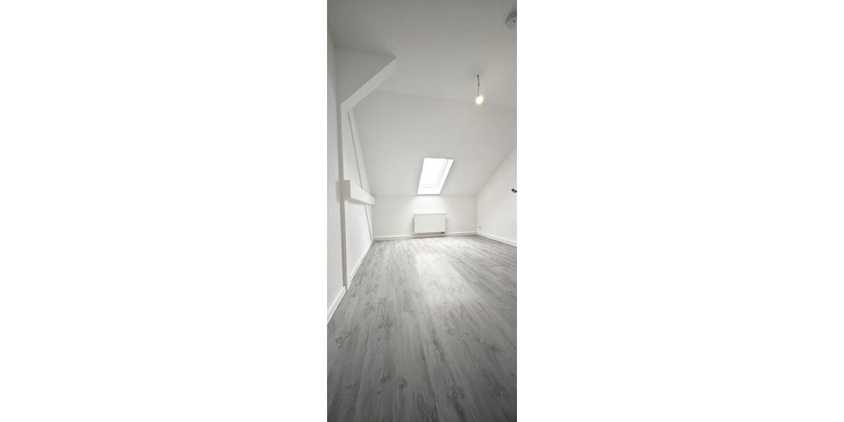 Modernisierte 2,5-Zimmer-Wohnung mit vielseitigem Nutzungskonzept. Sichern Sie sich jetzt 2 Monate Grundmietenfreiheit als Weinachtsspecial. 2 zimmer